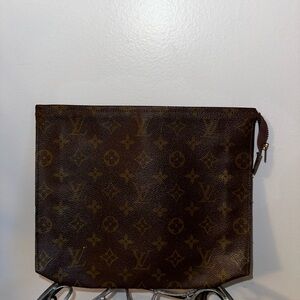Authentic Louis Vuitton Brown Monogram Canvas Toiletry Pouch